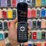 گوشی سامسونگ تاشو / مدل B311V /حافظه 64 مگابایت / رم 32 مگابایت / در حد نو